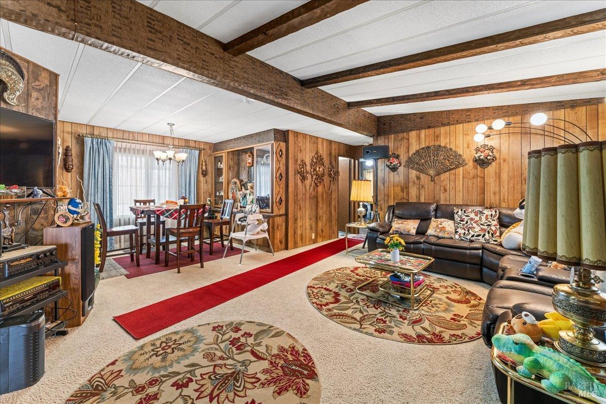 Detail Gallery Image 7 of 41 For 192 Kona Cir, Pittsburg,  CA 94565 - 3 Beds | 2 Baths