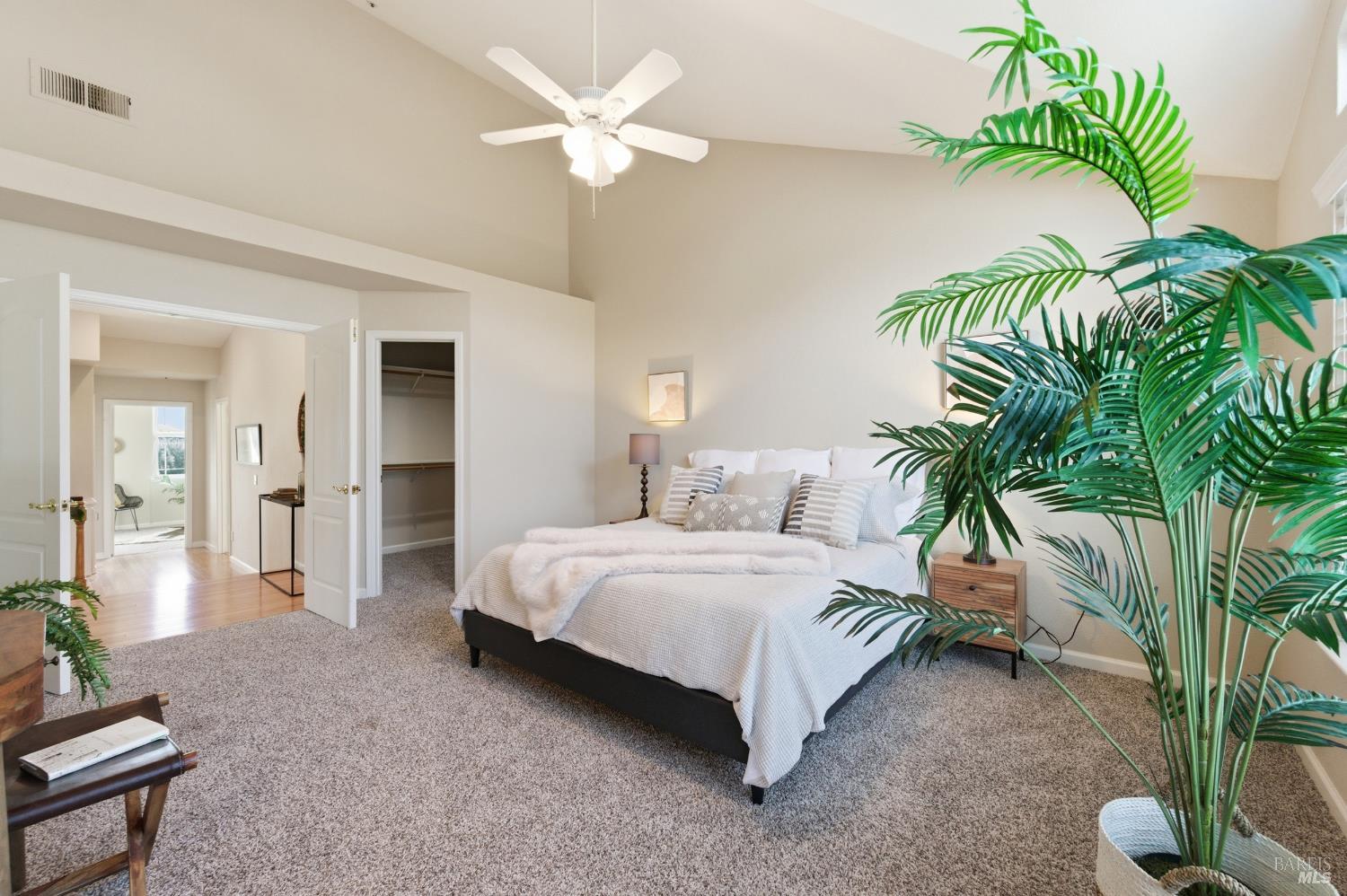 Detail Gallery Image 32 of 56 For 45 Cove Ct, Napa,  CA 94559 - 3 Beds | 2/1 Baths