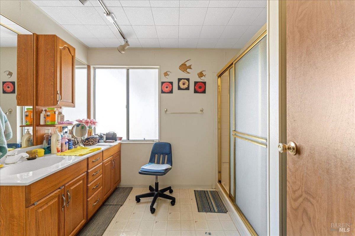 Detail Gallery Image 33 of 41 For 192 Kona Cir, Pittsburg,  CA 94565 - 3 Beds | 2 Baths