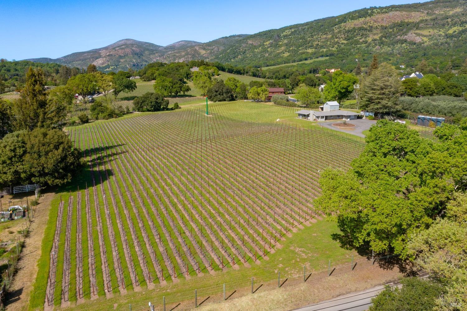 Detail Gallery Image 23 of 30 For 4094 E 3rd Ave, Napa,  CA 94558 - 4 Beds | 2 Baths