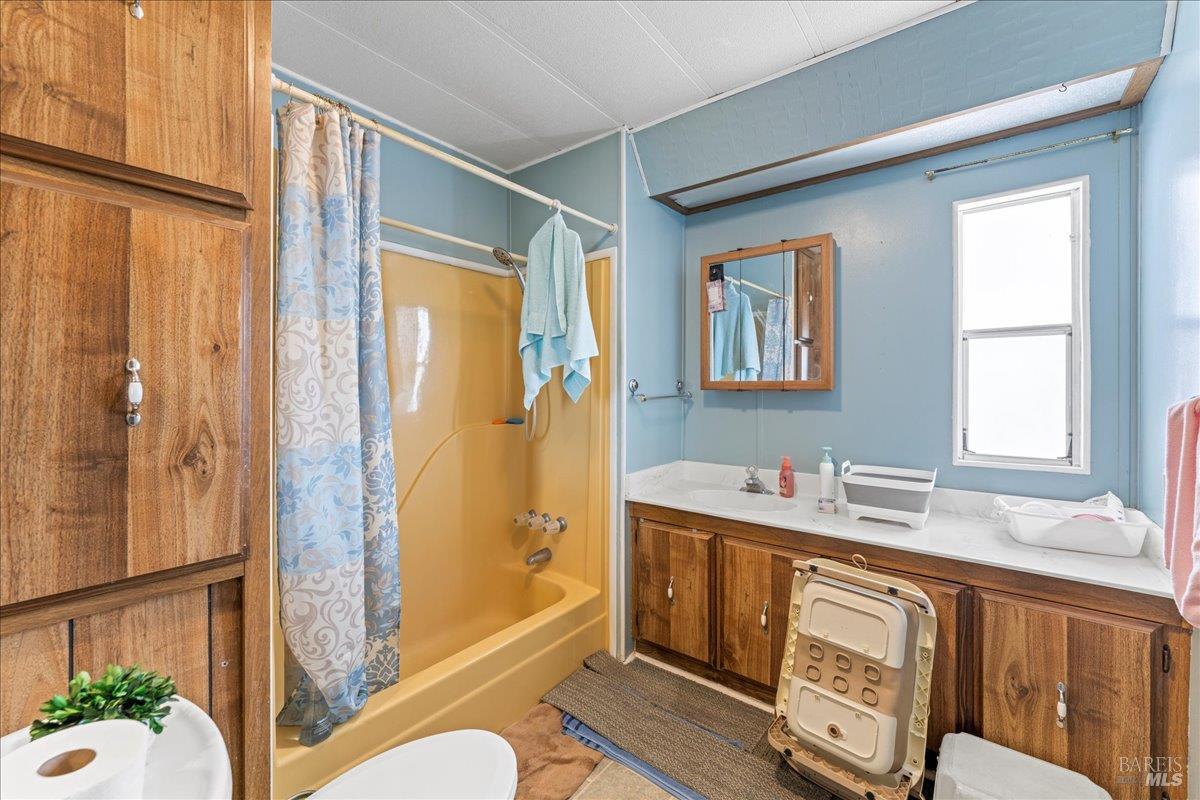 Detail Gallery Image 28 of 41 For 192 Kona Cir, Pittsburg,  CA 94565 - 3 Beds | 2 Baths