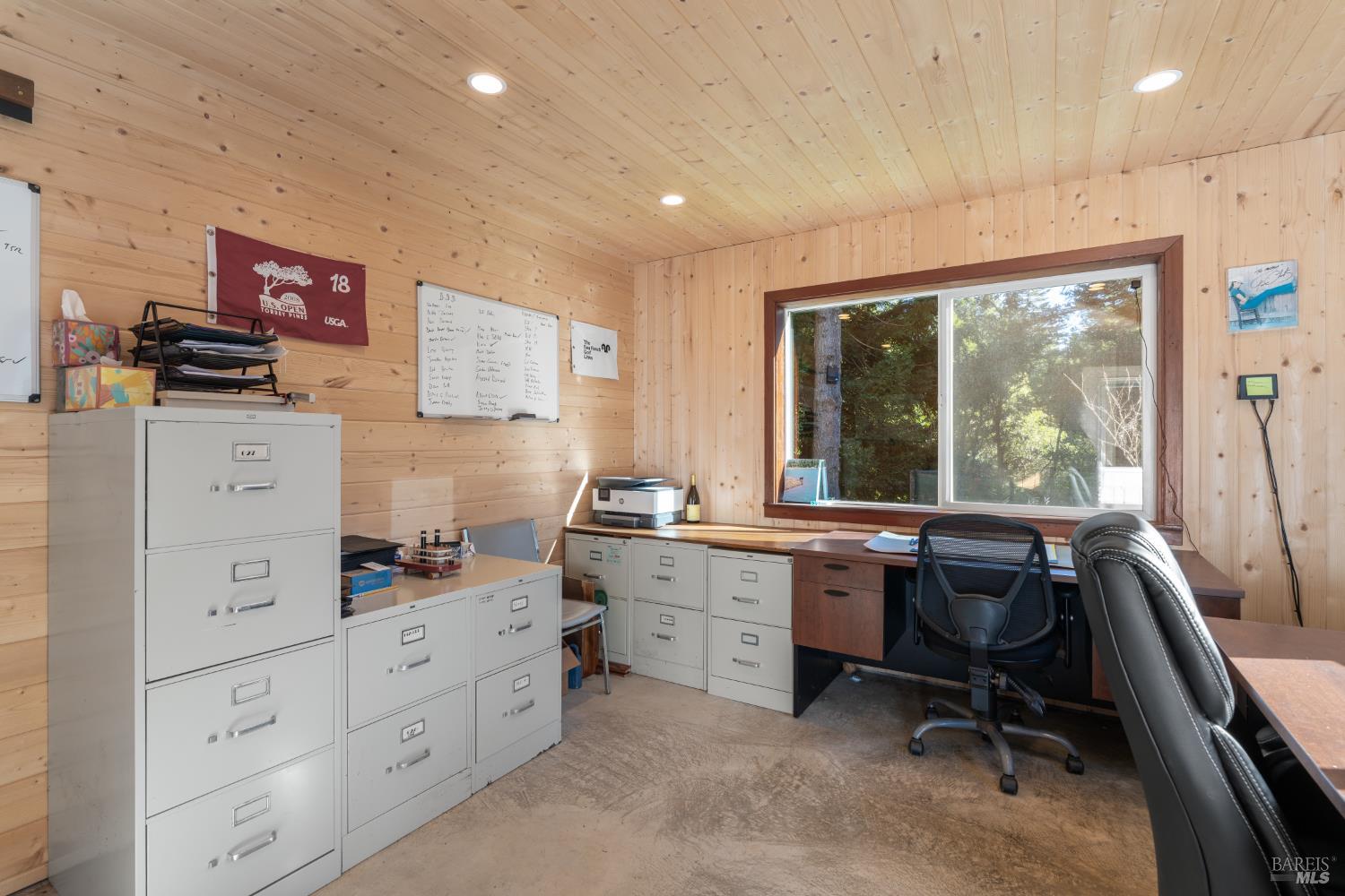 Detail Gallery Image 31 of 37 For 46581 Iversen Dr, Gualala,  CA 95445 - 3 Beds | 2 Baths