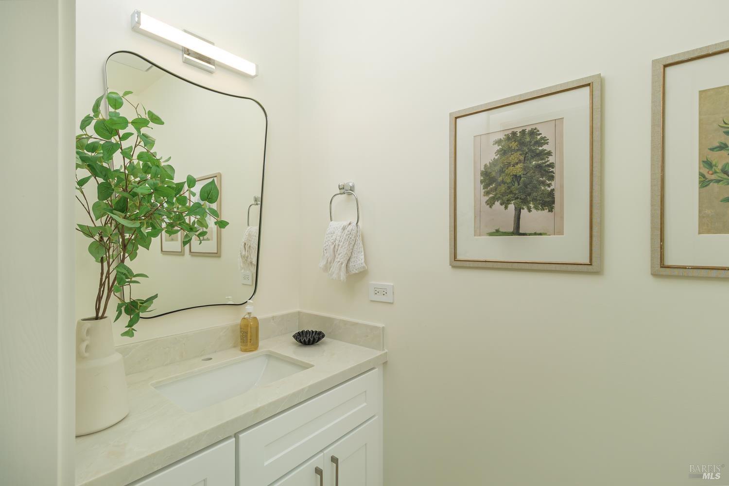 Detail Gallery Image 26 of 58 For 2242 Vineyard Rd, Novato,  CA 94947 - 4 Beds | 3/1 Baths