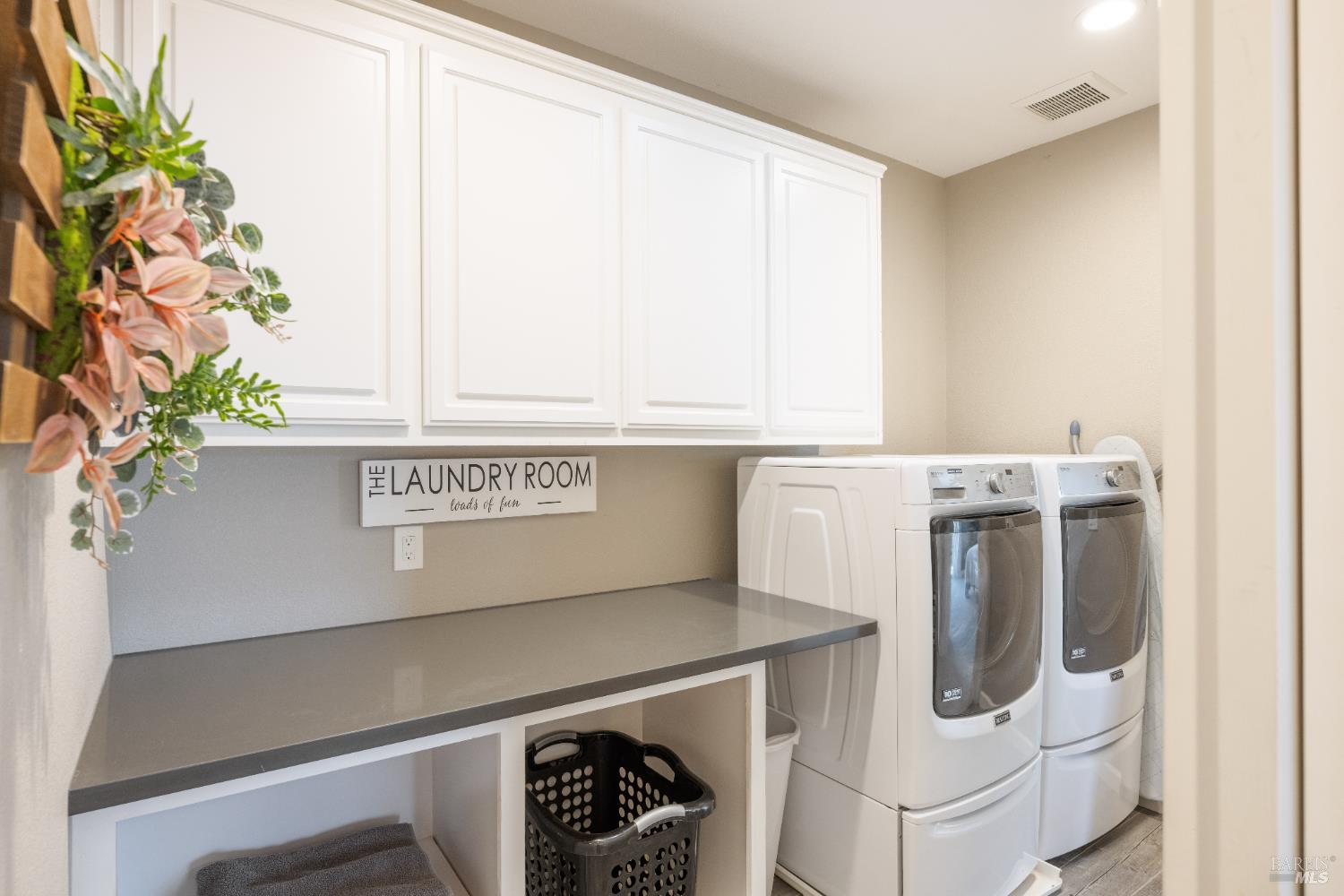 Detail Gallery Image 46 of 68 For 1238 Darling St, Napa,  CA 94558 - 5 Beds | 3/1 Baths