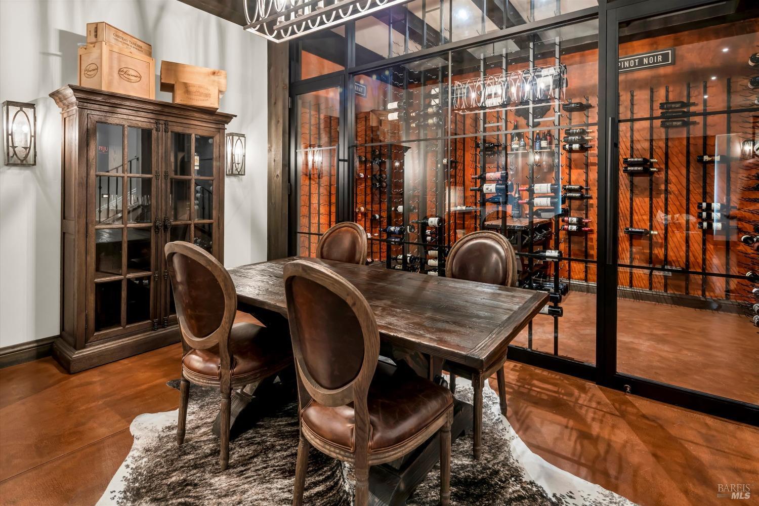 Detail Gallery Image 36 of 66 For 2144 Wedgewood Way, Santa Rosa,  CA 95404 - 5 Beds | 5/2 Baths