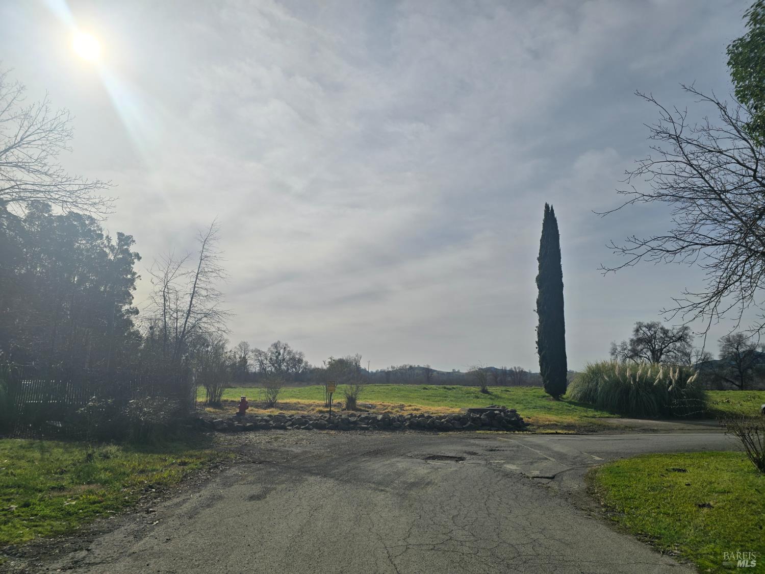 Detail Gallery Image 6 of 6 For 375 E Hwy 20 Unkn 18, Upper Lake,  CA 95485 - 2 Beds | 2 Baths