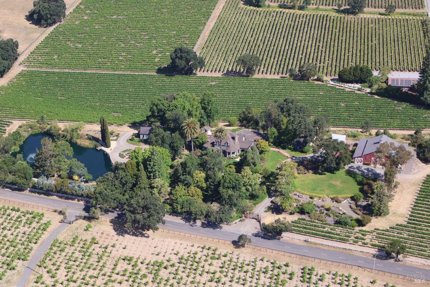 Detail Gallery Image 2 of 59 For 2875 Woolsey Rd, Windsor,  CA 95492 - 5 Beds | 4 Baths