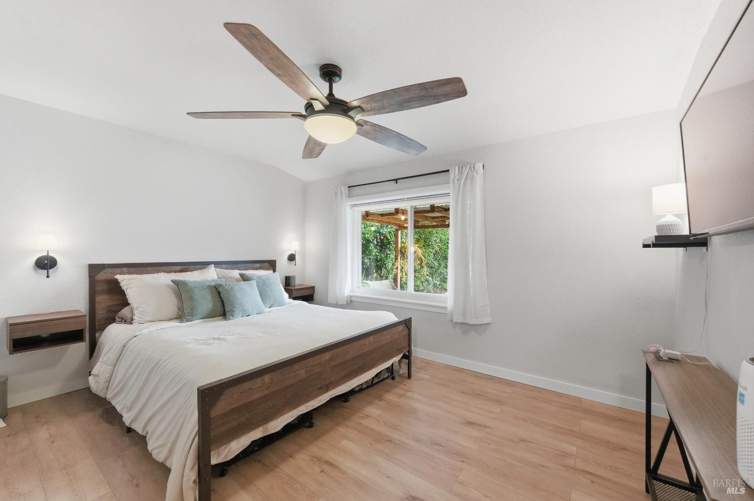 Detail Gallery Image 22 of 42 For 456 Buckeye St, Vacaville,  CA 95688 - 3 Beds | 1 Baths