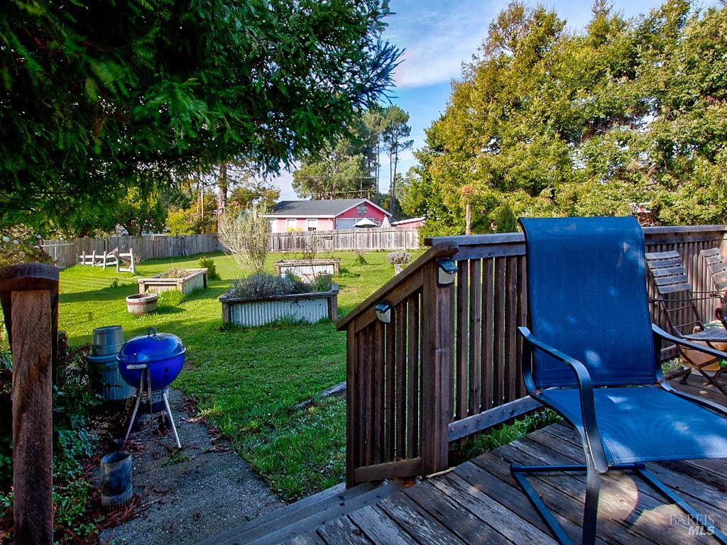 Detail Gallery Image 33 of 72 For 17750 Barbizon Ln, Fort Bragg,  CA 95437 - 3 Beds | 2 Baths