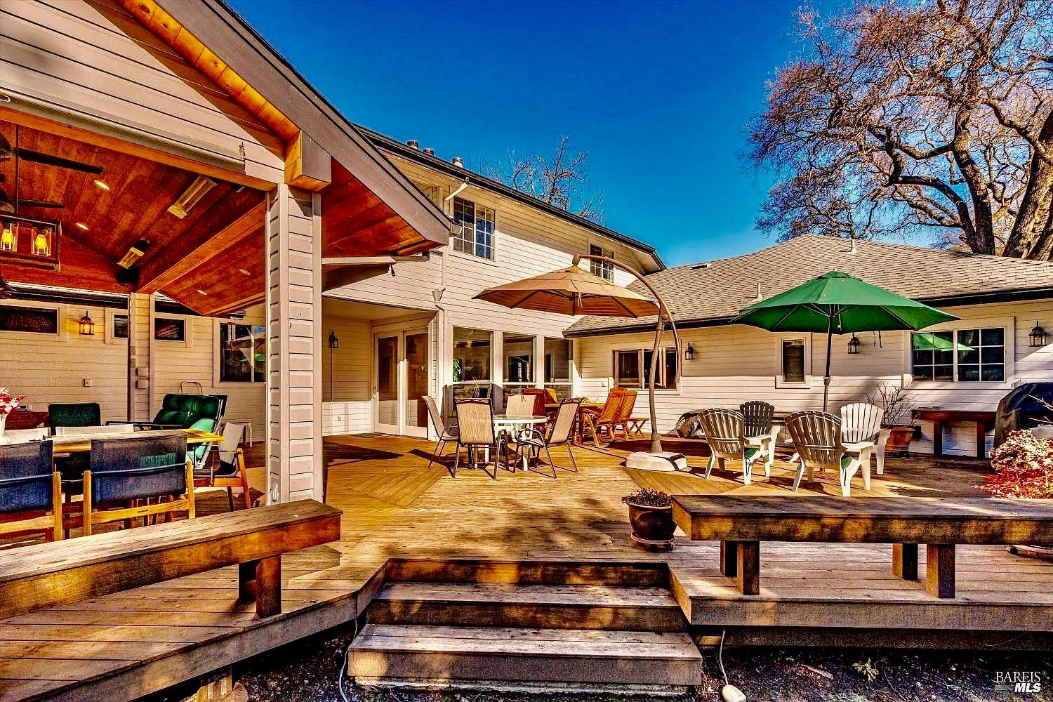 Detail Gallery Image 45 of 52 For 934 Fairway Dr, Sonoma,  CA 95476 - 3 Beds | 3/1 Baths