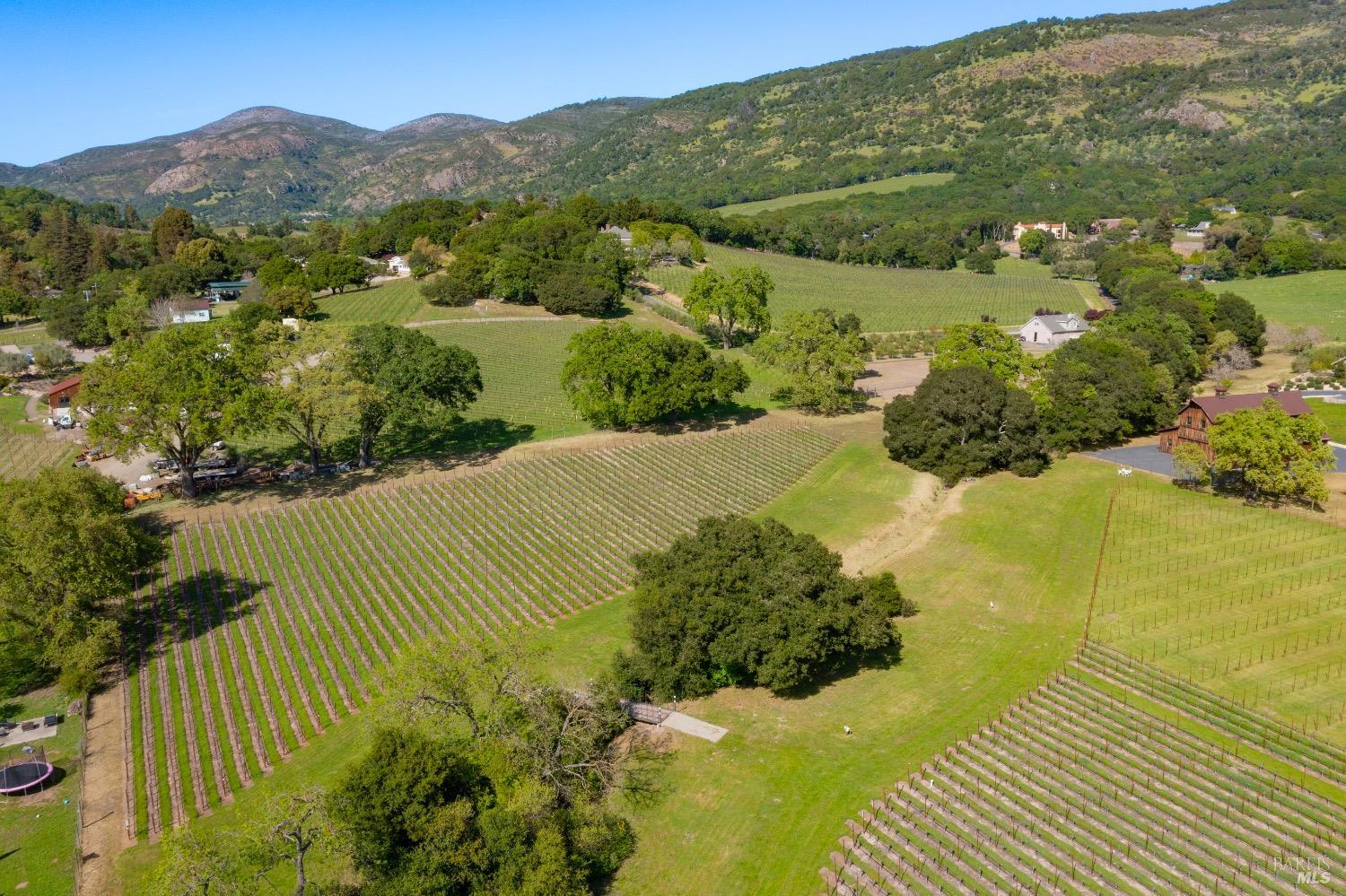 Detail Gallery Image 24 of 30 For 4094 E 3rd Ave, Napa,  CA 94558 - 4 Beds | 2 Baths