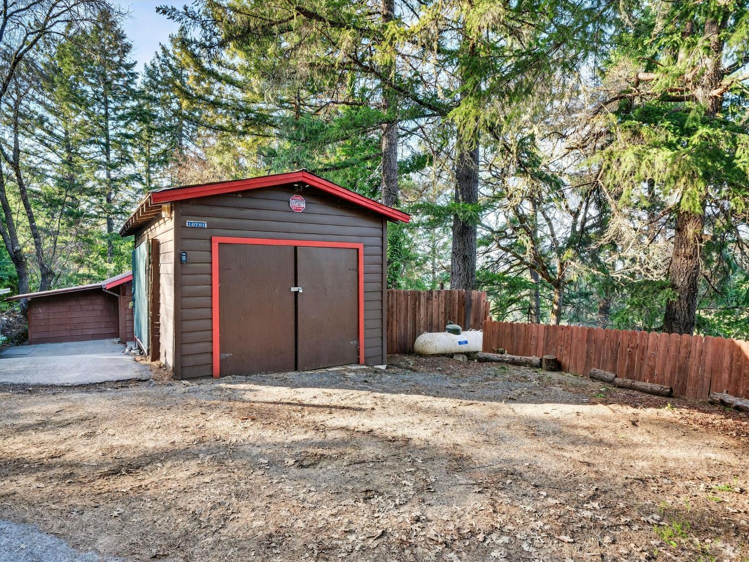 Detail Gallery Image 38 of 52 For 10701 Orr Springs Rd, Ukiah,  CA 95482 - 2 Beds | 1 Baths