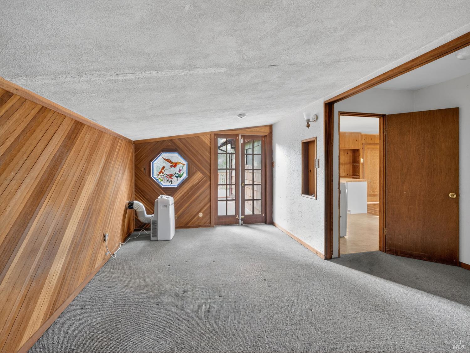 Detail Gallery Image 17 of 52 For 10701 Orr Springs Rd, Ukiah,  CA 95482 - 2 Beds | 1 Baths