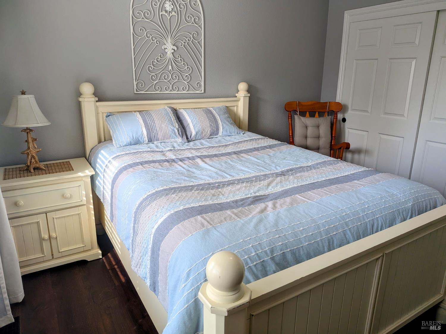 Detail Gallery Image 20 of 35 For 1104 Calistoga Rd, Santa Rosa,  CA 95409 - 3 Beds | 3 Baths