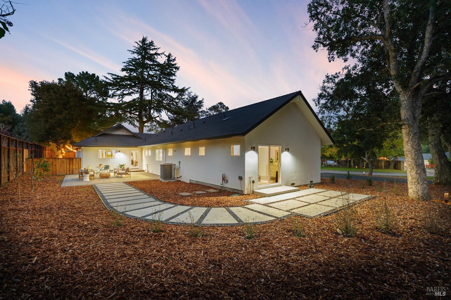 Detail Gallery Image 36 of 58 For 2242 Vineyard Rd, Novato,  CA 94947 - 4 Beds | 3/1 Baths