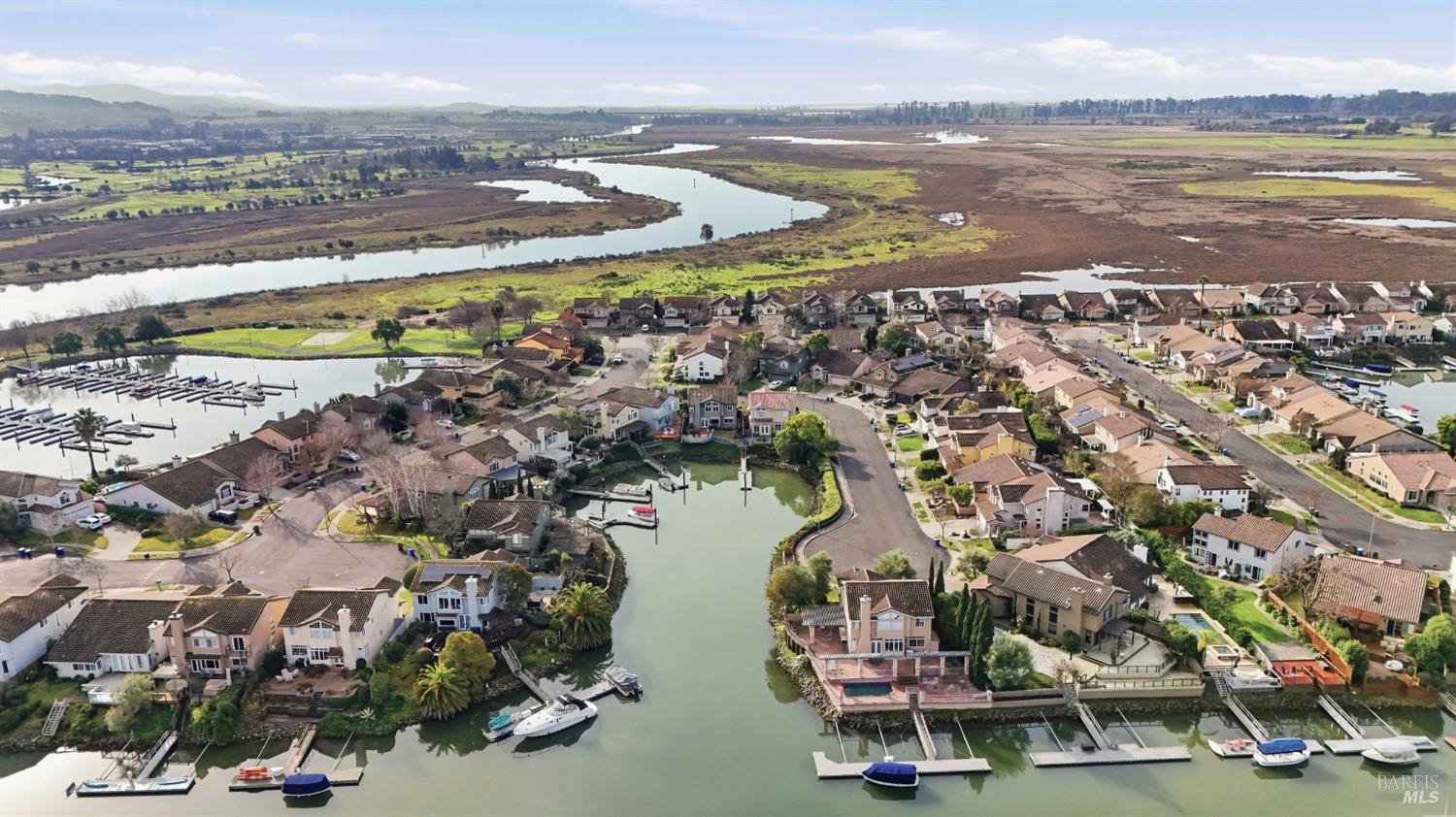 Detail Gallery Image 46 of 56 For 45 Cove Ct, Napa,  CA 94559 - 3 Beds | 2/1 Baths