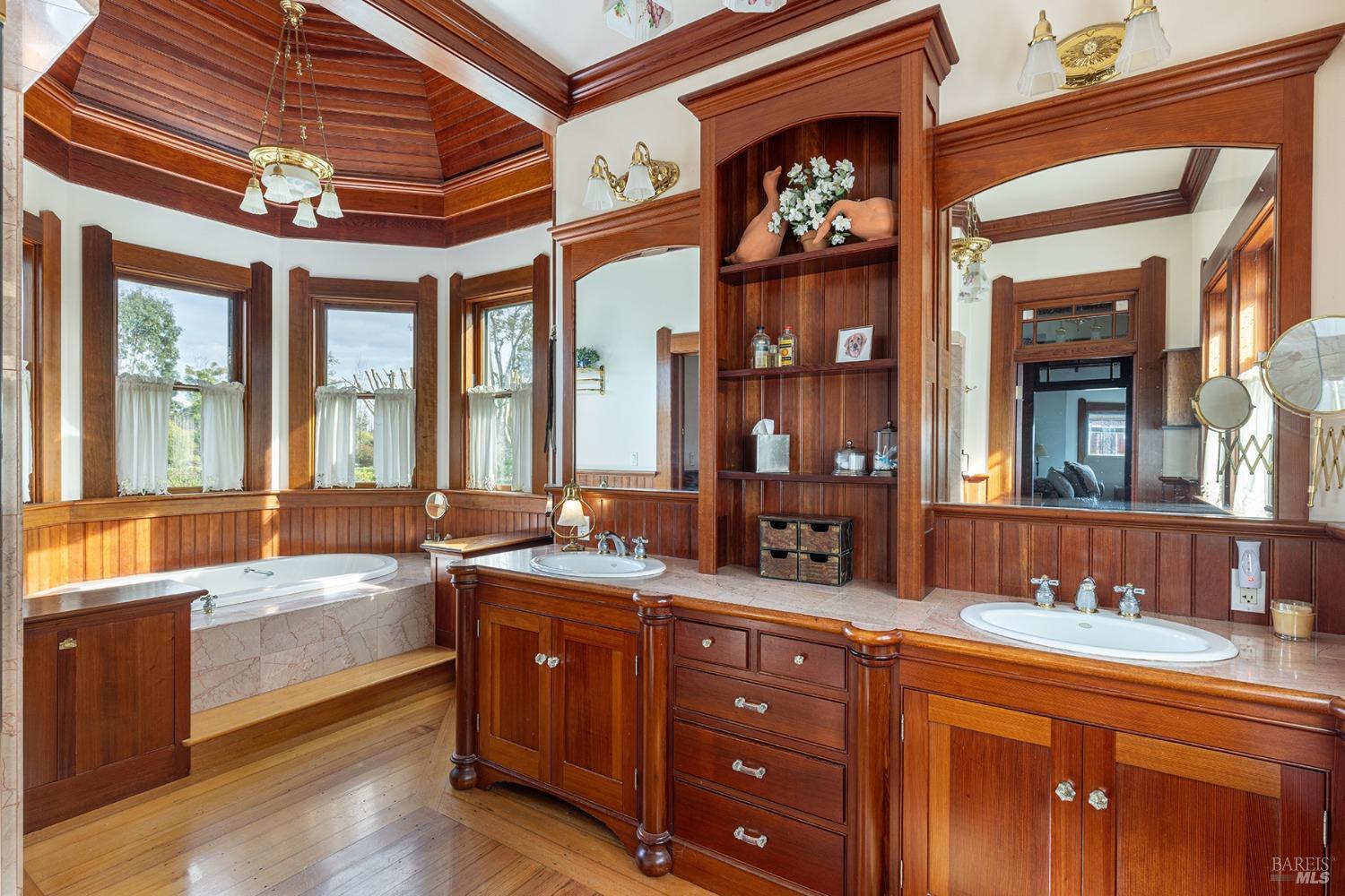 Detail Gallery Image 30 of 59 For 2875 Woolsey Rd, Windsor,  CA 95492 - 5 Beds | 4 Baths