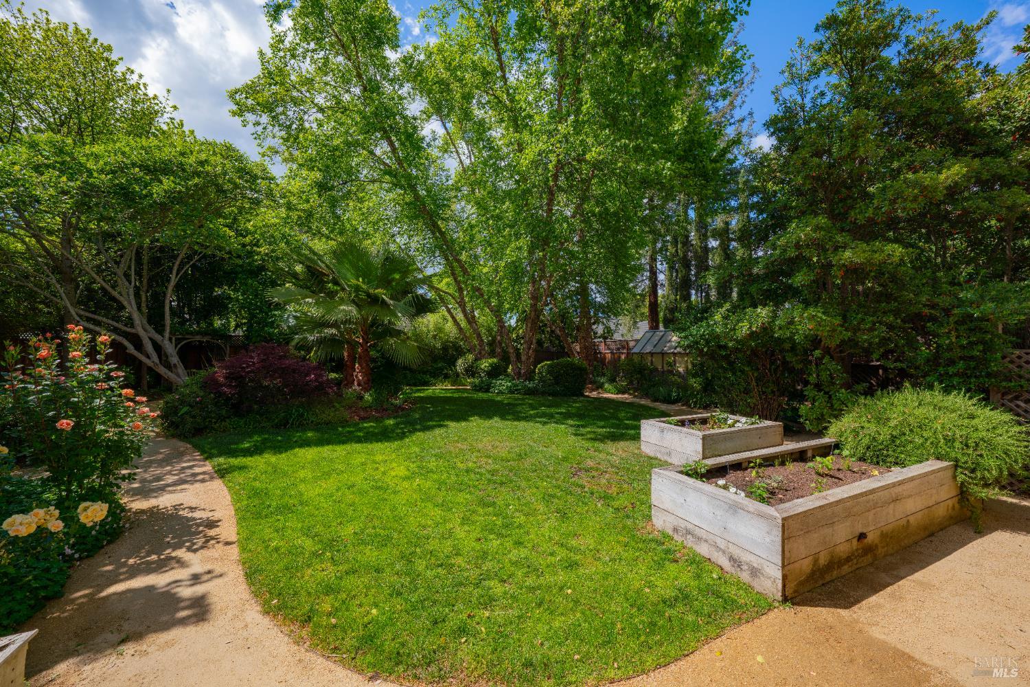 Detail Gallery Image 45 of 47 For 1330 Pine St, Saint Helena,  CA 94574 - 4 Beds | 3/1 Baths