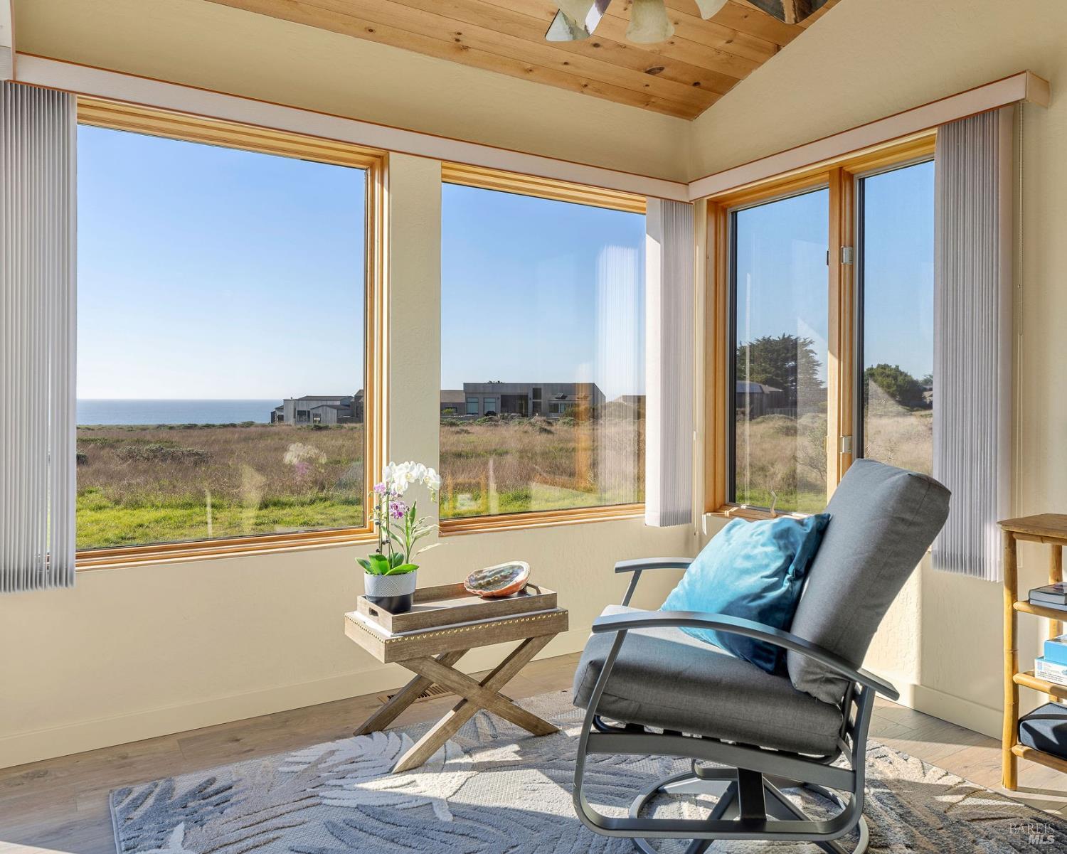 Detail Gallery Image 11 of 52 For 41569 Hatchway Unkn, The Sea Ranch,  CA 95497 - 3 Beds | 3 Baths