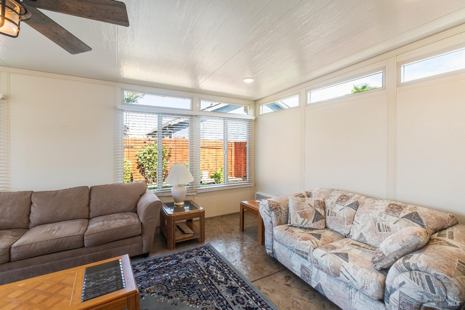 Detail Gallery Image 33 of 47 For 616 Emperor Dr, Suisun City,  CA 94585 - 3 Beds | 1 Baths