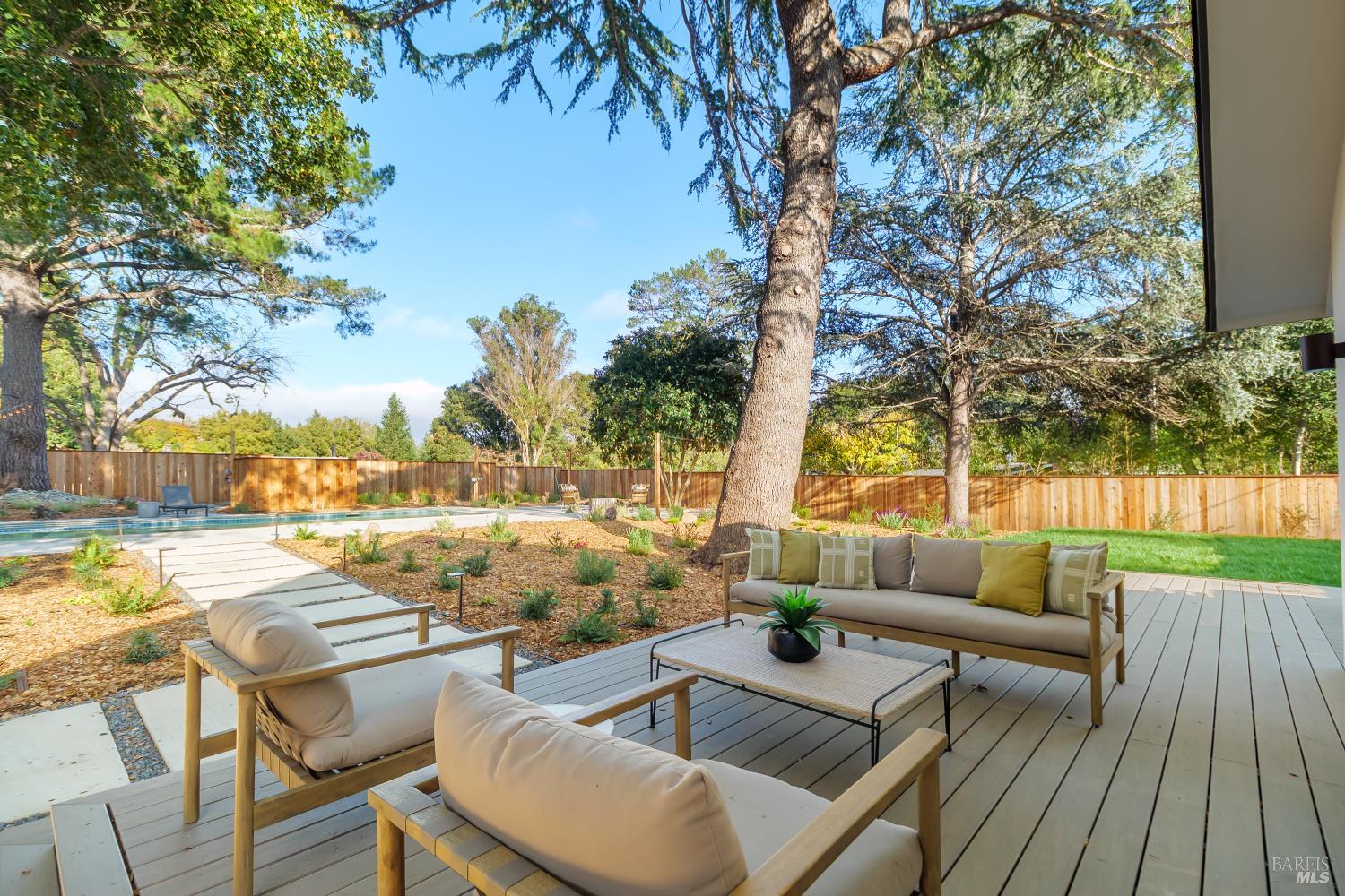 Detail Gallery Image 31 of 58 For 2242 Vineyard Rd, Novato,  CA 94947 - 4 Beds | 3/1 Baths