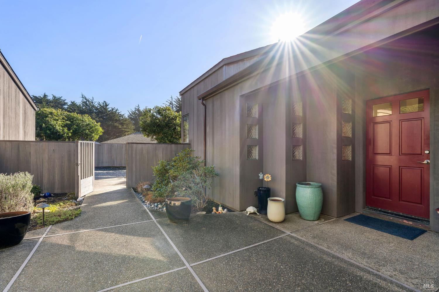 Detail Gallery Image 4 of 52 For 41569 Hatchway Unkn, The Sea Ranch,  CA 95497 - 3 Beds | 3 Baths