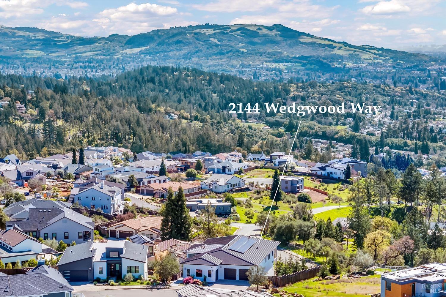 Detail Gallery Image 58 of 66 For 2144 Wedgewood Way, Santa Rosa,  CA 95404 - 5 Beds | 5/2 Baths