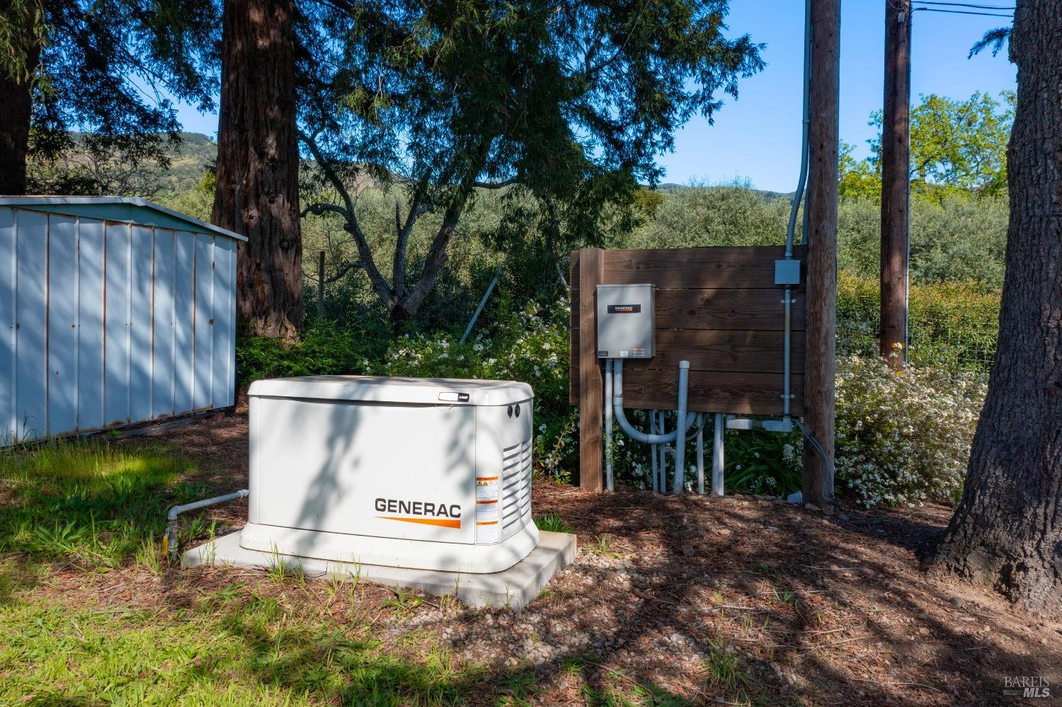 Detail Gallery Image 14 of 30 For 4094 E 3rd Ave, Napa,  CA 94558 - 4 Beds | 2 Baths