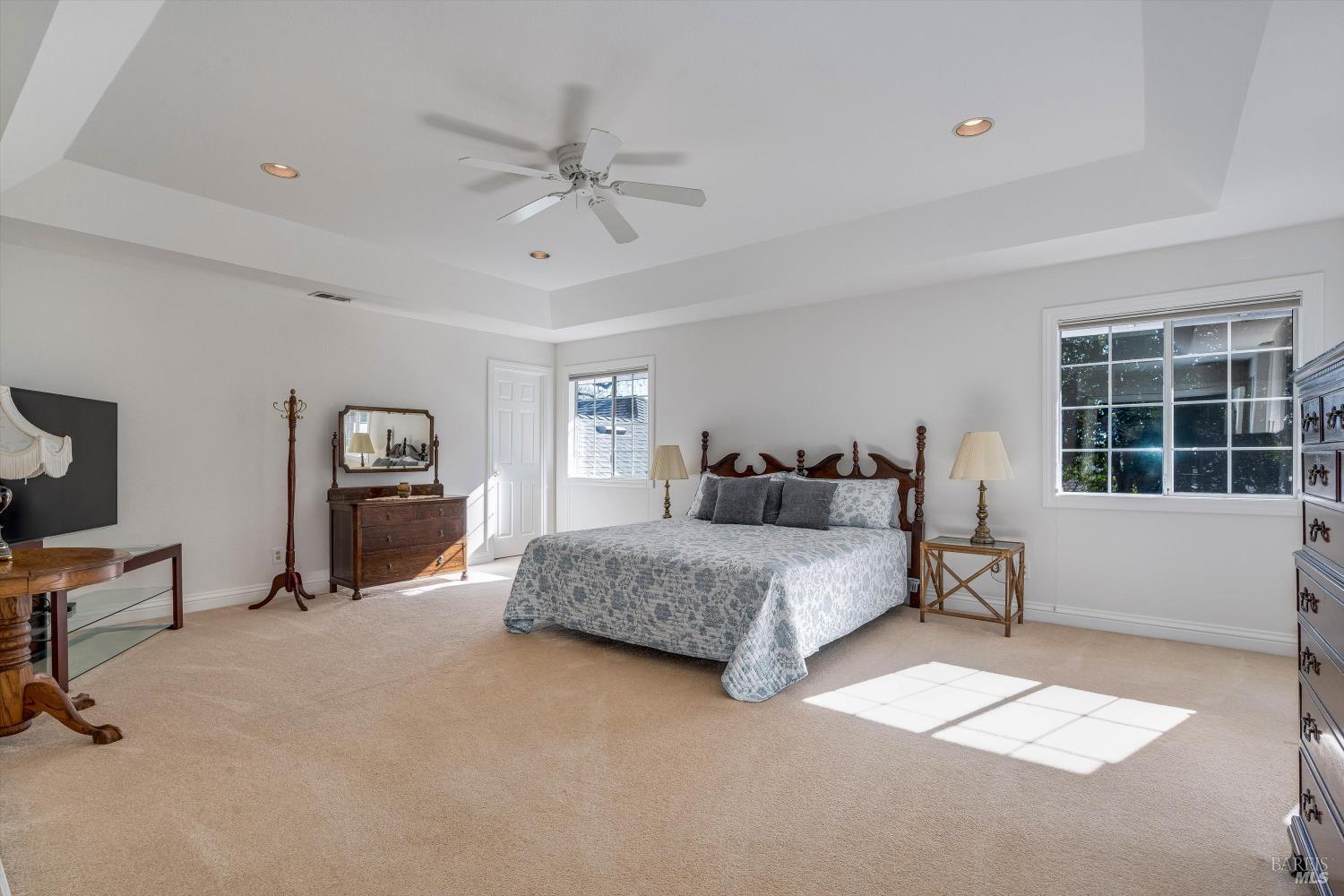 Detail Gallery Image 32 of 52 For 934 Fairway Dr, Sonoma,  CA 95476 - 3 Beds | 3/1 Baths