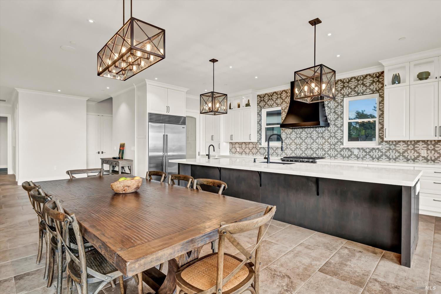 Detail Gallery Image 22 of 66 For 2144 Wedgewood Way, Santa Rosa,  CA 95404 - 5 Beds | 5/2 Baths