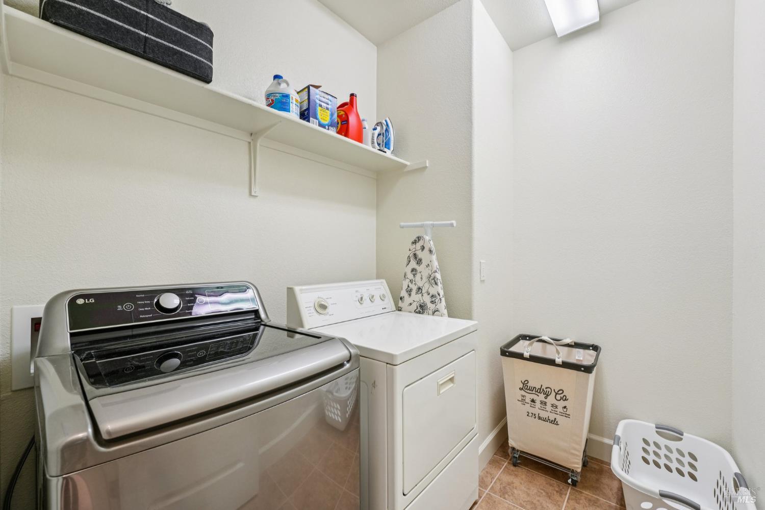 Detail Gallery Image 30 of 60 For 1884 Woodsage Way, Santa Rosa,  CA 95404 - 4 Beds | 3 Baths