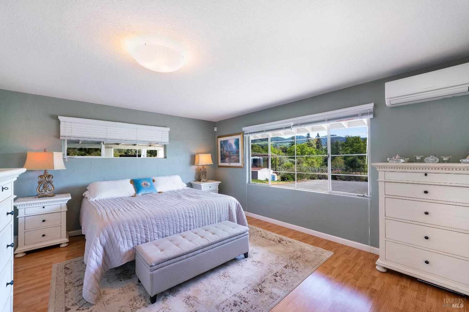 Detail Gallery Image 10 of 30 For 4094 E 3rd Ave, Napa,  CA 94558 - 4 Beds | 2 Baths