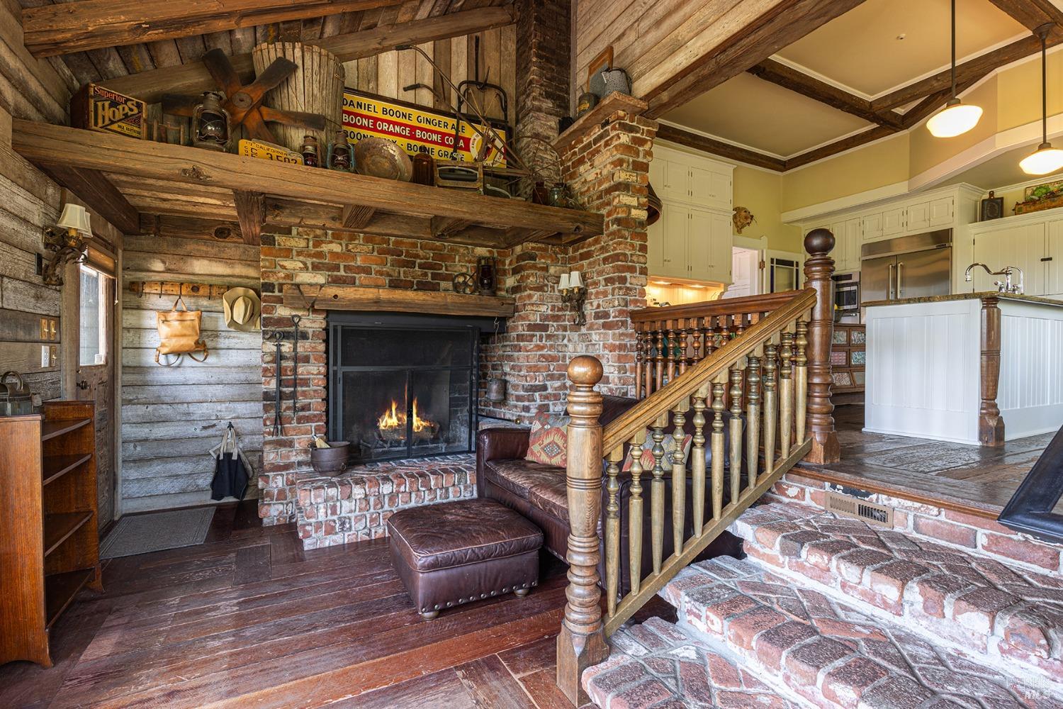 Detail Gallery Image 13 of 59 For 2875 Woolsey Rd, Windsor,  CA 95492 - 5 Beds | 4 Baths