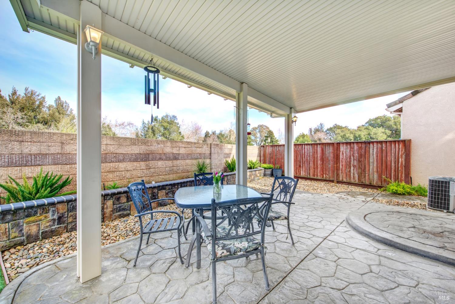 Detail Gallery Image 45 of 51 For 652 Greentree Cir, Fairfield,  CA 94534 - 4 Beds | 2/1 Baths