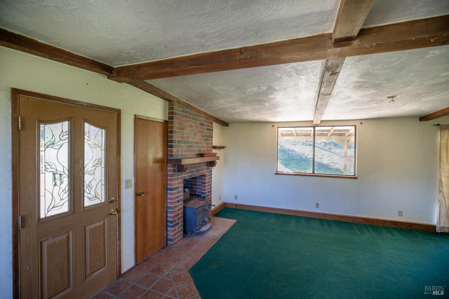 Detail Gallery Image 8 of 41 For 2300 Brack Rd, Healdsburg,  CA 95448 - 3 Beds | 2 Baths