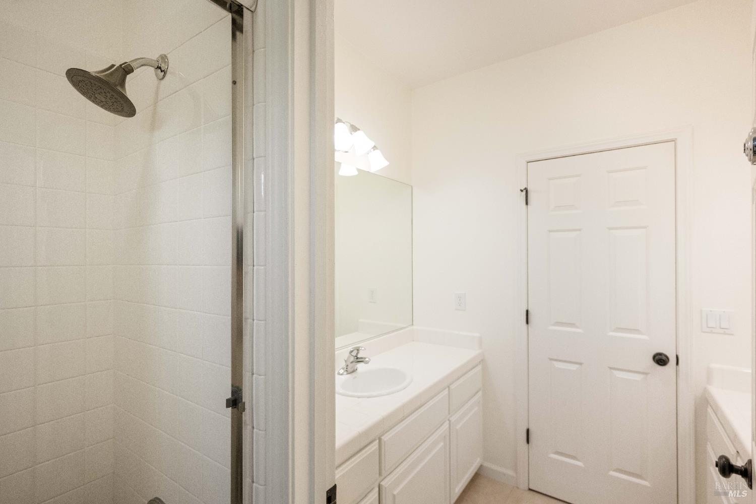 Detail Gallery Image 43 of 68 For 1238 Darling St, Napa,  CA 94558 - 5 Beds | 3/1 Baths