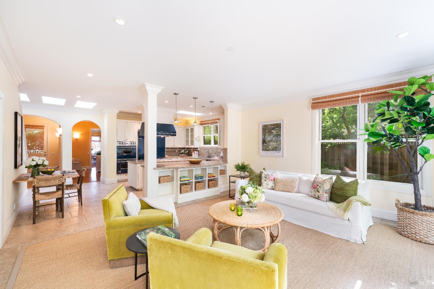 Detail Gallery Image 18 of 47 For 1330 Pine St, Saint Helena,  CA 94574 - 4 Beds | 3/1 Baths