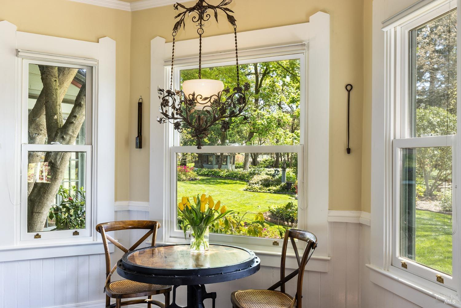 Detail Gallery Image 17 of 59 For 2875 Woolsey Rd, Windsor,  CA 95492 - 5 Beds | 4 Baths