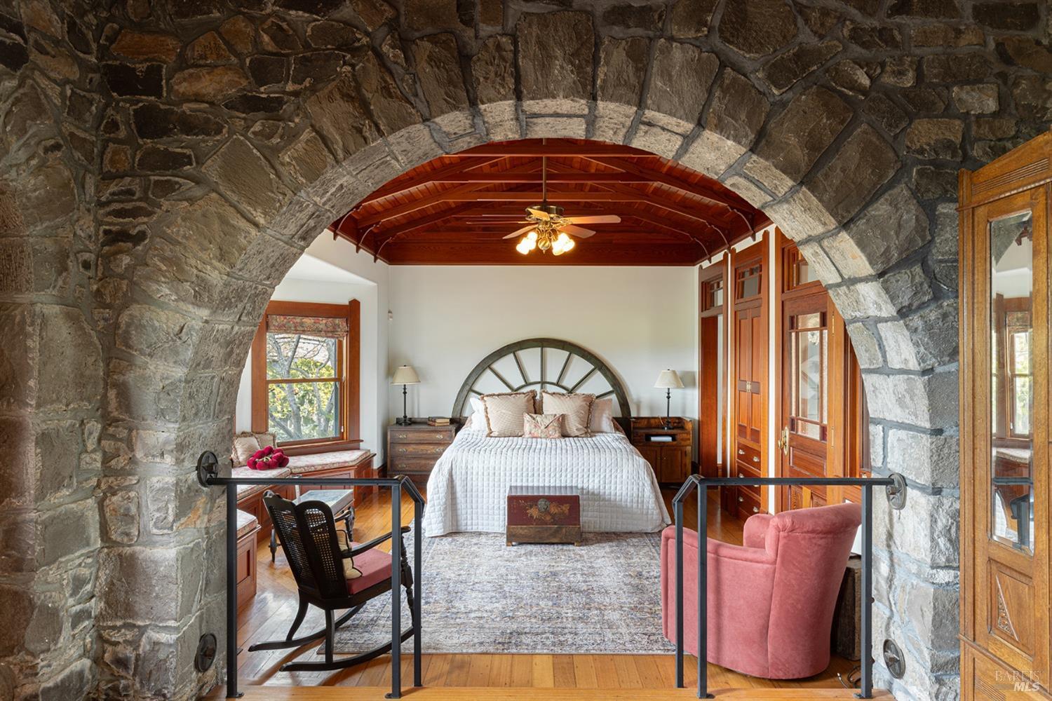 Detail Gallery Image 26 of 59 For 2875 Woolsey Rd, Windsor,  CA 95492 - 5 Beds | 4 Baths