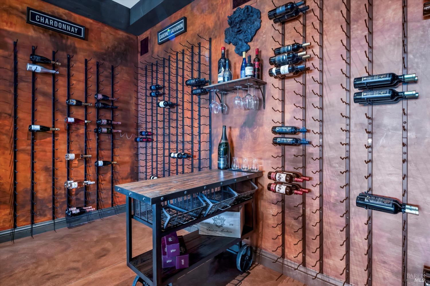 Detail Gallery Image 47 of 66 For 2144 Wedgewood Way, Santa Rosa,  CA 95404 - 5 Beds | 5/2 Baths