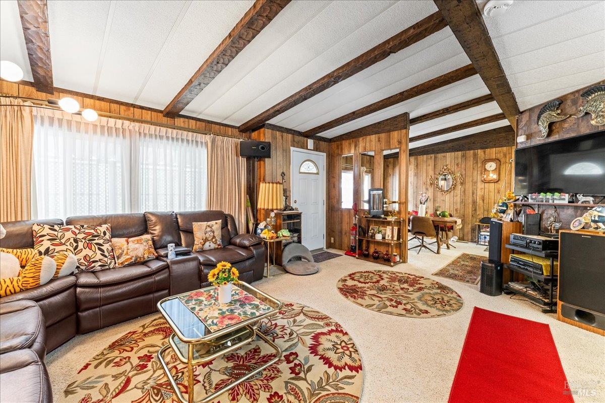 Detail Gallery Image 6 of 41 For 192 Kona Cir, Pittsburg,  CA 94565 - 3 Beds | 2 Baths