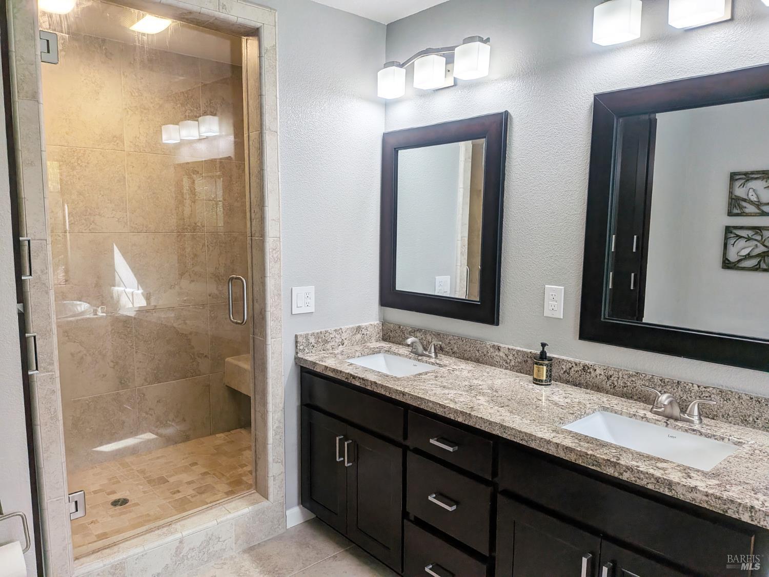 Detail Gallery Image 16 of 35 For 1104 Calistoga Rd, Santa Rosa,  CA 95409 - 3 Beds | 3 Baths