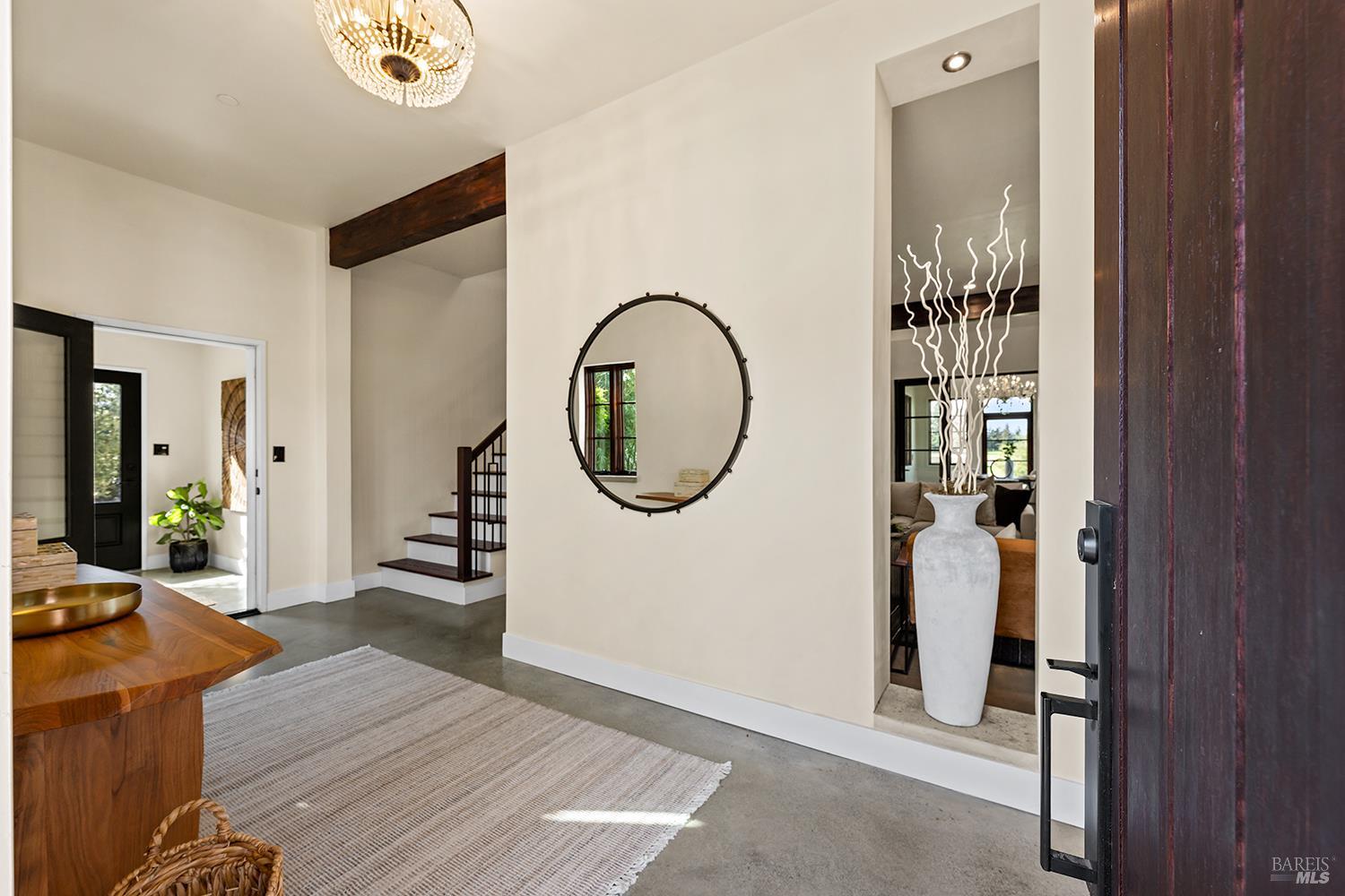 Detail Gallery Image 10 of 75 For 5300 Gravenstein Hwy, Sebastopol,  CA 95472 - 5 Beds | 6/1 Baths