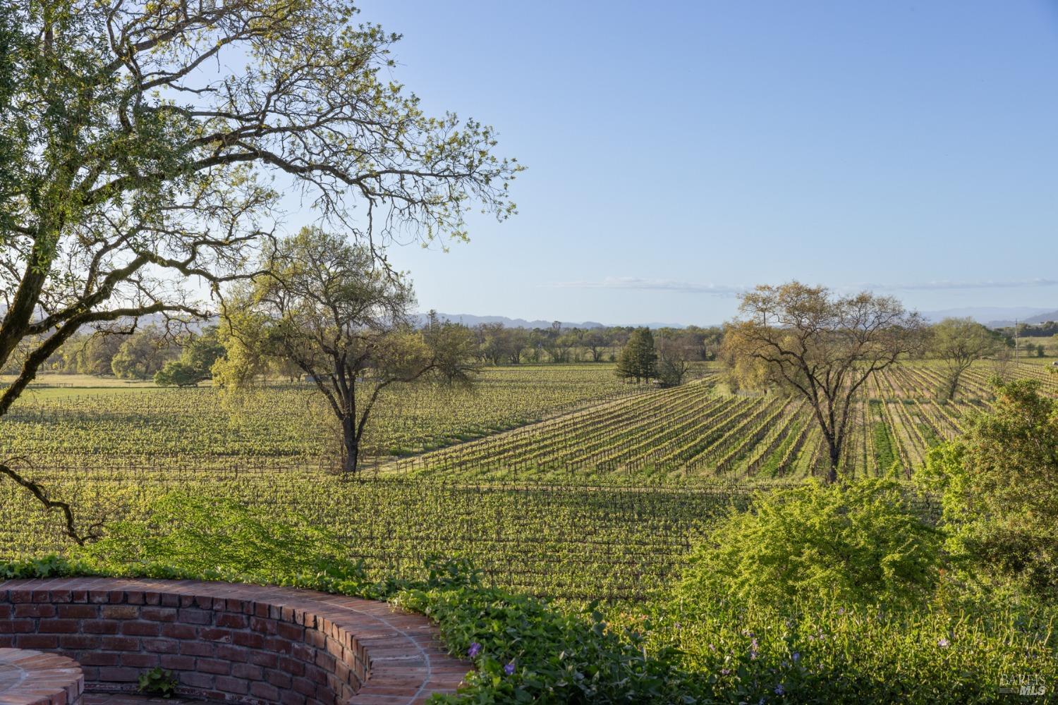 Detail Gallery Image 40 of 59 For 2875 Woolsey Rd, Windsor,  CA 95492 - 5 Beds | 4 Baths