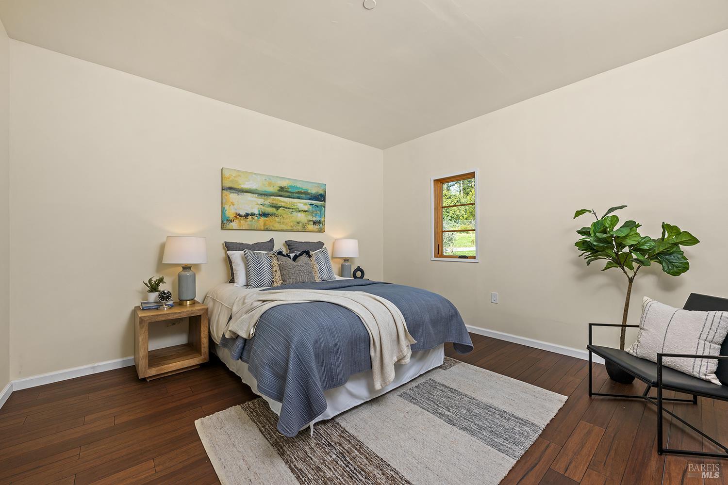 Detail Gallery Image 53 of 75 For 5300 Gravenstein Hwy, Sebastopol,  CA 95472 - 5 Beds | 6/1 Baths