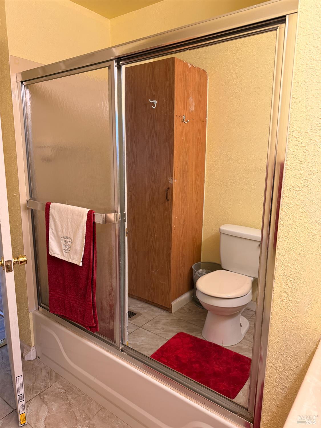 Detail Gallery Image 13 of 28 For 314 San Marcus Dr, Vallejo,  CA 94590 - 3 Beds | 2 Baths