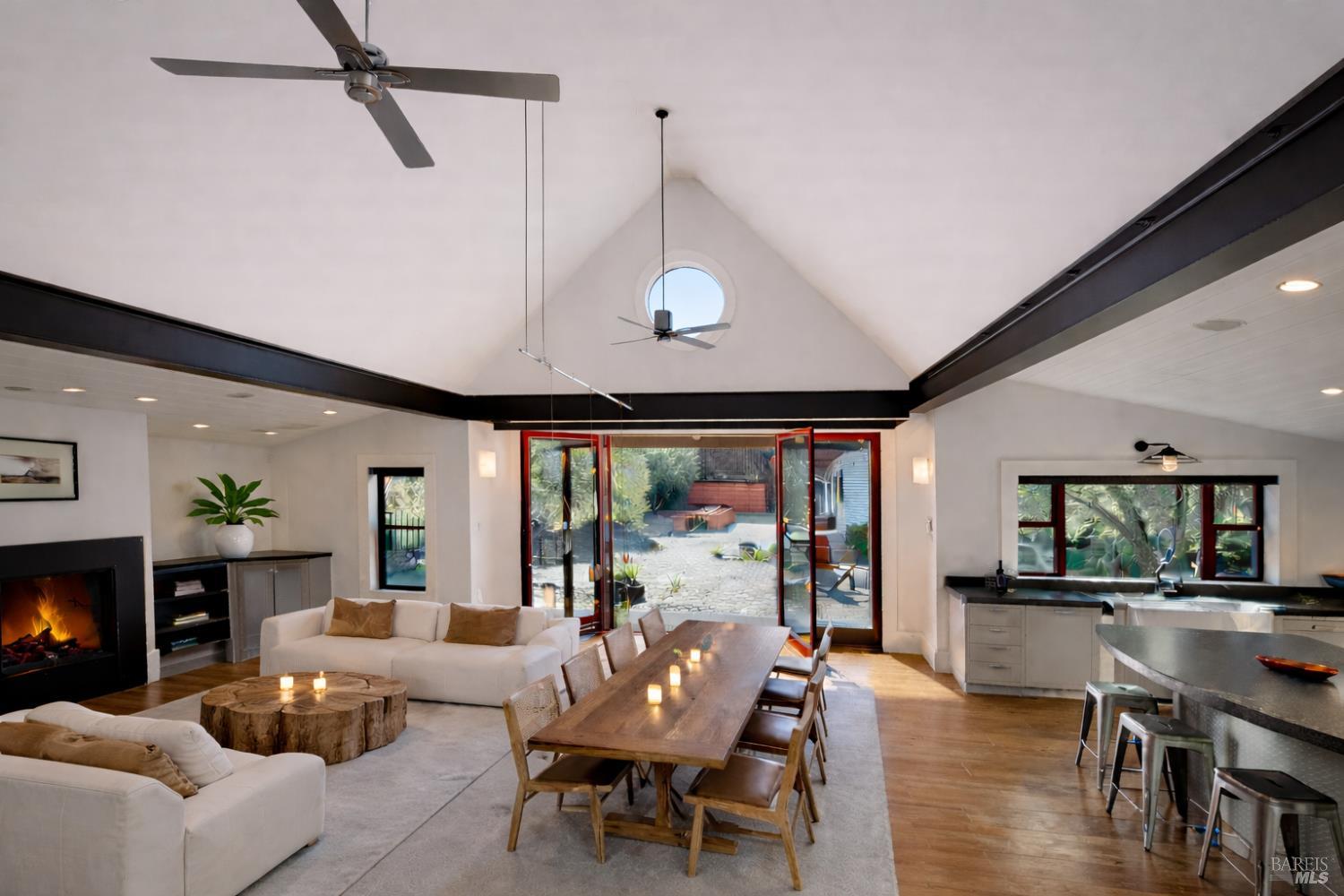 Detail Gallery Image 6 of 20 For 1467 Kearney St, Saint Helena,  CA 94574 - 4 Beds | 3/1 Baths