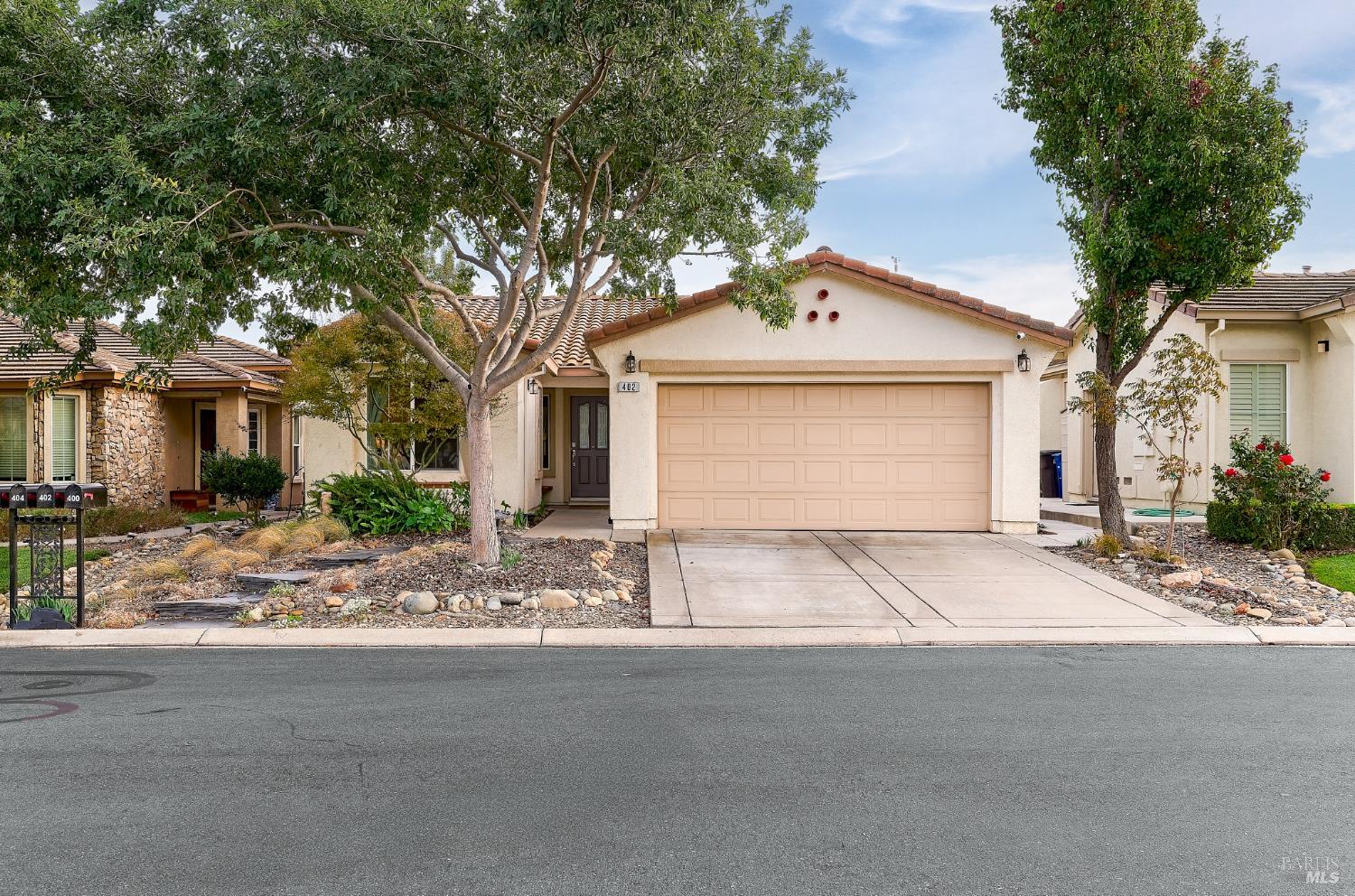 Detail Gallery Image 2 of 31 For 402 Riverwood Ln, Rio Vista,  CA 94571 - 2 Beds | 2 Baths