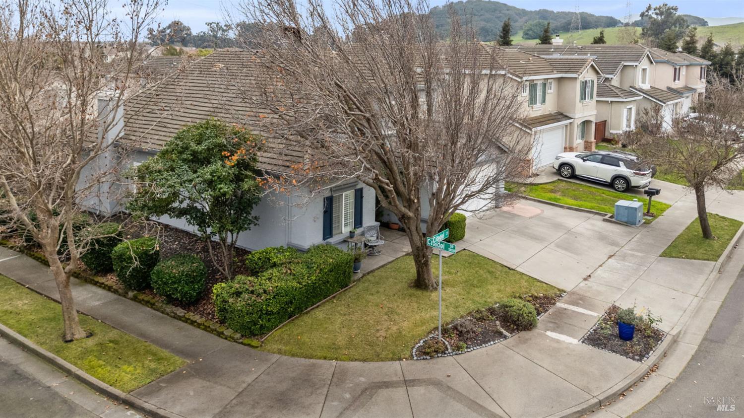 Detail Gallery Image 4 of 58 For 562 Citadel Ct, Fairfield,  CA 94534 - 4 Beds | 3 Baths