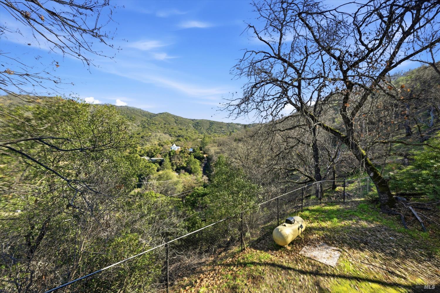 Detail Gallery Image 35 of 48 For 6963 Panoramic Dr, Lucerne,  CA 95458 - 3 Beds | 3 Baths